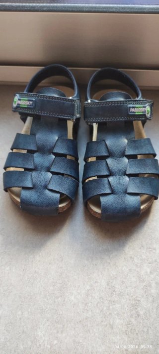 Sandalias niño Talla 28