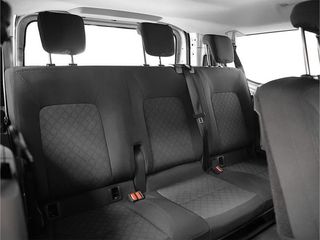 Volkswagen Transporter 2.0 TDI 150CV Combi 9 plazas