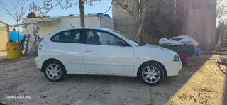 SEAT Ibiza 2005