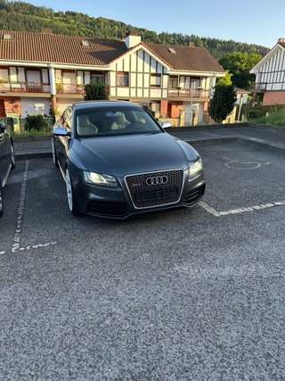 Audi RS5 2011