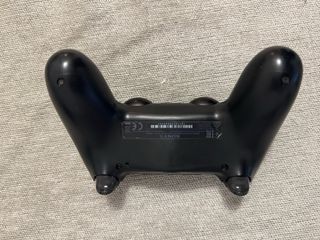 Consola PS4 Negra + Mando y Cables Modelo Slim 1TB