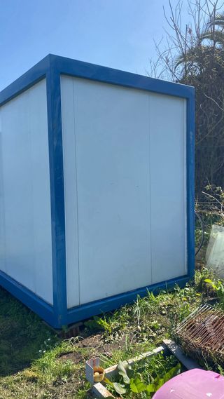 Caseta de obra prefabricada.