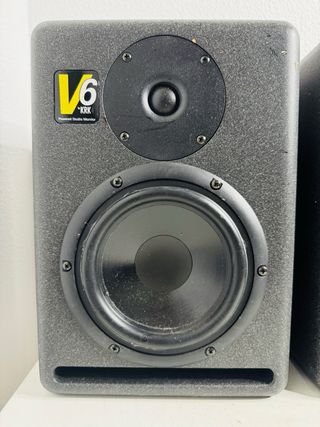Par Monitores Estudio Activos KRK V6