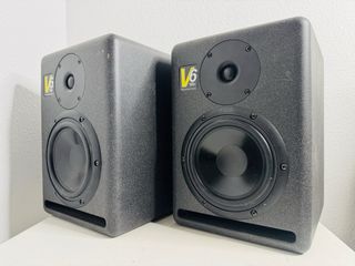 Par Monitores Estudio Activos KRK V6