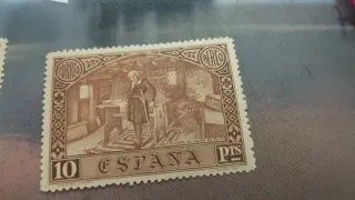 2 Sellos España 4 y 10 Pts Cristóbal colon. Nuevos
