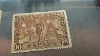 2 Sellos España 4 y 10 Pts Cristóbal colon. Nuevos