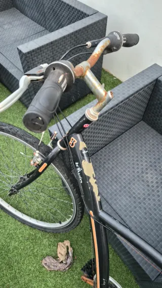 Bicicleta para reparar