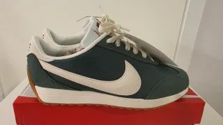 Zapatillas Nike Pacific Verde Vintage. Talla 39.