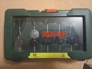 Juego 12 Fresas Bosch 1/4