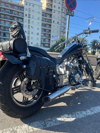 Moto Leonart Negra y Cromada