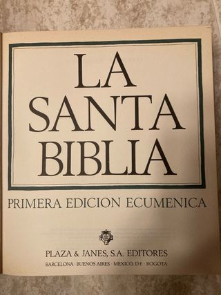 Enciclopedia La Santa Biblia. Tres tomos.