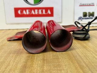 Orejeras Faro Derbi GT4V Rojas.