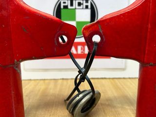 Orejeras Faro Derbi GT4V Rojas.