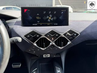 DS DS 3 Crossback INES DE LA FRESSANGE BlueHDi 96 kW Auto Ines de la Fressange