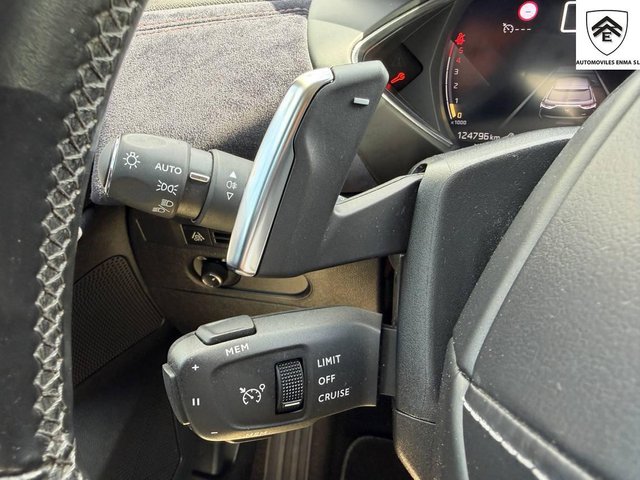 DS DS 3 Crossback INES DE LA FRESSANGE BlueHDi 96 kW Auto Ines de la Fressange