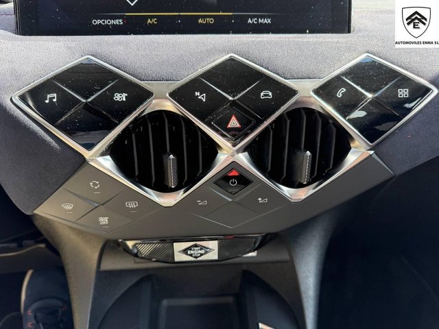 DS DS 3 Crossback INES DE LA FRESSANGE BlueHDi 96 kW Auto Ines de la Fressange