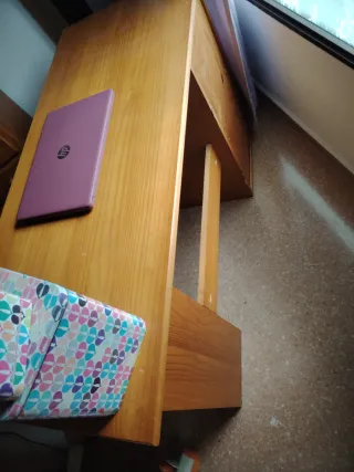 Mesa escritorio pino