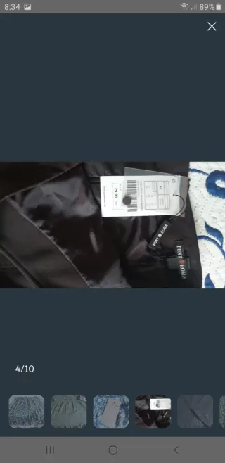 Prendas de vestir con etiquetas