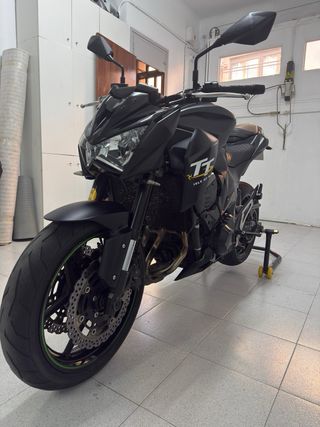 Kawasaki Z800 Negra 31.500 km
