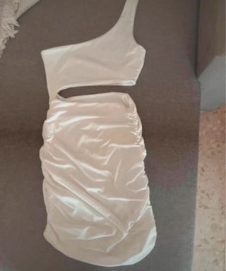 Vestido blanco asimétrico fiesta cut-out T. Xs 34