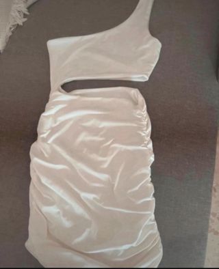 Vestido blanco asimétrico fiesta cut-out T. Xs 34