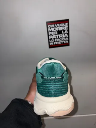 Adidas Ozweego Verde