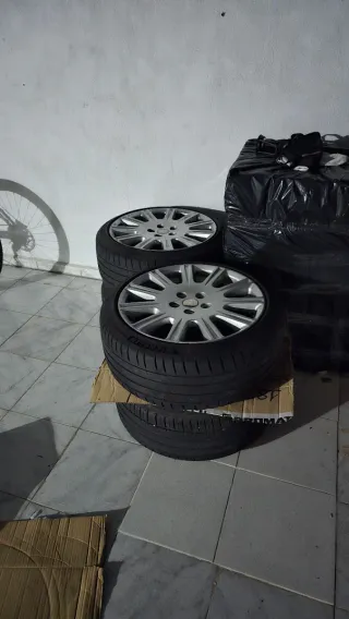 Llantas Maserati Quattroporte 18 (4 unidades)