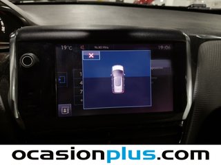 Peugeot 2008 BlueHDi 100 Style 73 kW (100 CV)