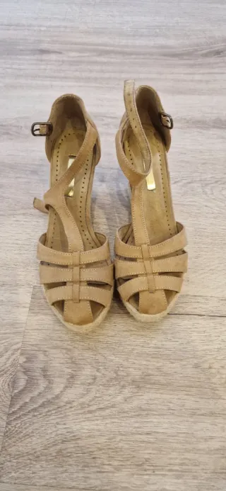 Cuñas de esparto beige y marrón SIN ESTRENAR