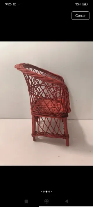 Sedia in vimini rossa per bambini