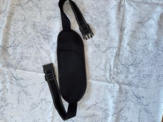 Riñonera Fila Negra y Plateada