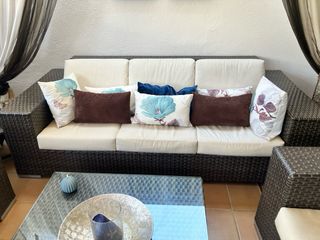 Conjunto Muebles Exterior Sofá, Sillones y Mesas