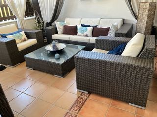 Conjunto Muebles Exterior Sofá, Sillones y Mesas