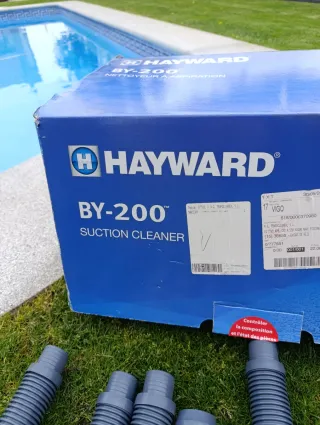 Robot Limpiafondos Hayward BY-200