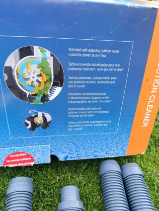 Robot Limpiafondos Hayward BY-200
