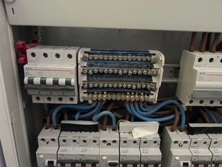 Cuadro Eléctrico Local AEG
