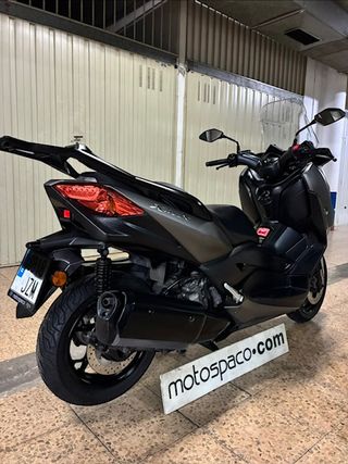 Yamaha Xmax 300cc Maxi Scooter