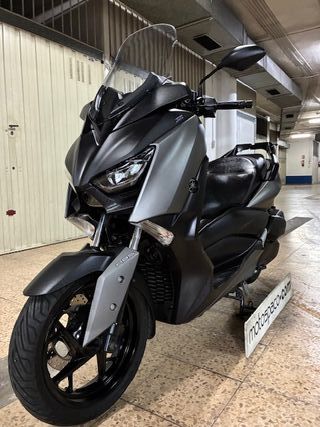 Yamaha Xmax 300cc Maxi Scooter