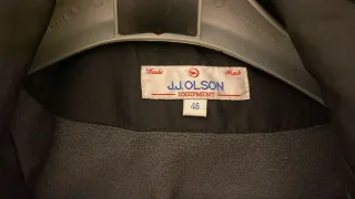 J.J. Olson Giacca Bomber Nera con Cappuccio Grigio