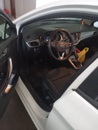 Opel Astra 2020
