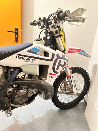 Husqvarna TE 250 TPI Enduro Moto