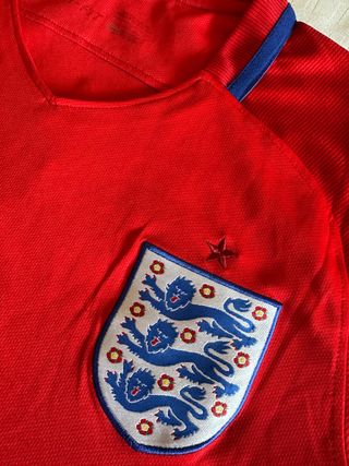 Camiseta roja Inglaterra 2017, talla S