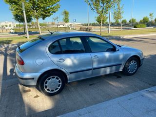 SEAT Leon 2004