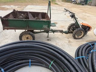 Motocultor con remolque