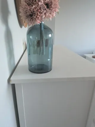 Cómoda blanca de madera Ikea, muy buen estado.
