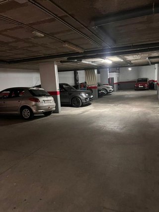 Garaje en venta en Los Pacos en Fuengirola