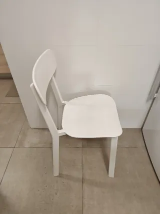 Mesa CANCIO extensible de dekton y 4 sillas