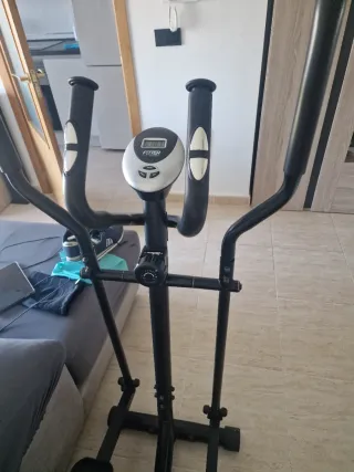 Vendo bicicleta elíptica en buenas condiciones