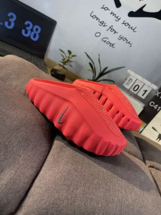 Zapatillas Nike Mind 001 rojas Talla 44