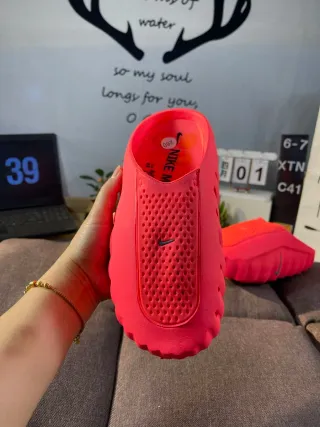 Zapatillas Nike Mind 001 rojas Talla 44